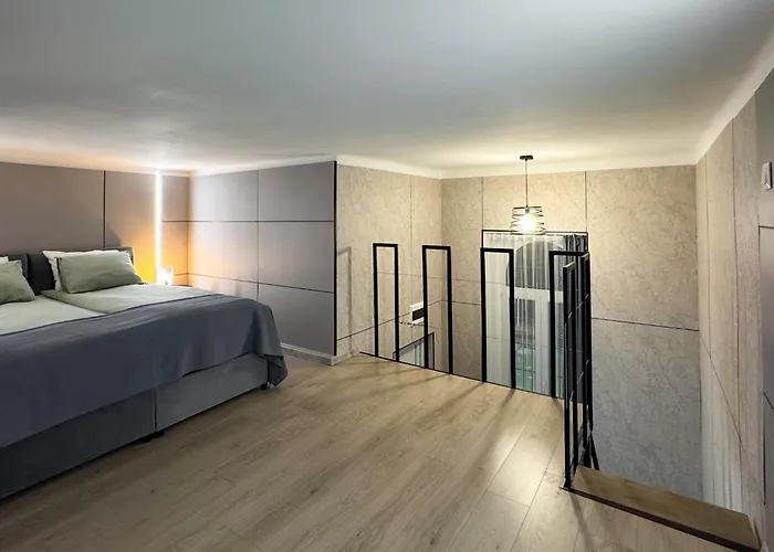 Boulevard Five Near Andrassy Avenue 公寓式酒店 3*