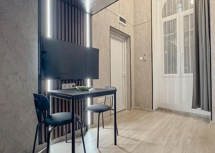 Boulevard Five Near Andrassy Avenue 公寓式酒店 布达佩斯