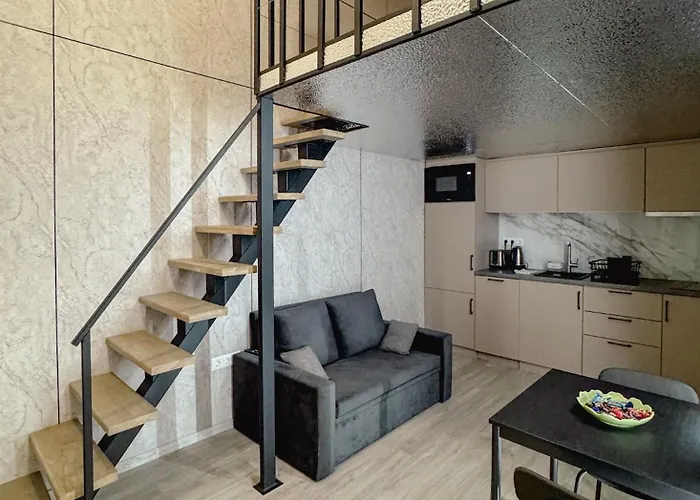 Boulevard Five Near Andrassy Avenue 布达佩斯